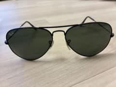 Ray-Ban アビエーター サングラス ブラックのサムネイル
