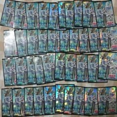 遊戯王 ヨハン スリーブ 40枚 バラ売り不可のサムネイル