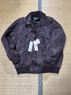 UNIQLO➕JハイブリッドダウンMA-1ブルゾン完売品(エリ付き)のサムネイル