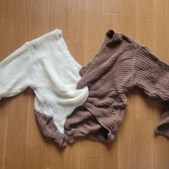 ホワイト・ブラウン ニット 長袖 セーターのサムネイル