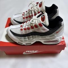 NIKE AIR MAX 95 赤グラデ 2026年発売のサムネイル