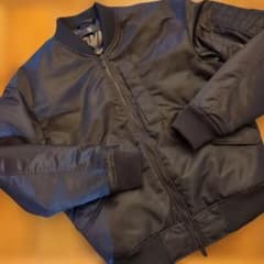 値下げ☆UNIQLO　+J　フライトジャケット　MA-1　XS　新品　ブラックのサムネイル
