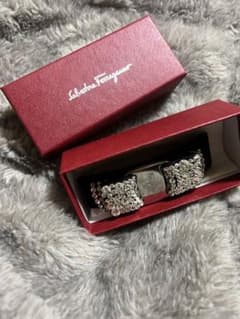 Salvatore Ferragamo ヴァラ バレッタのサムネイル