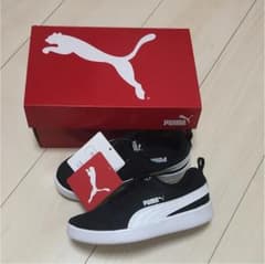 umi☆様専用   スニーカー  PUMA 18㎝のサムネイル
