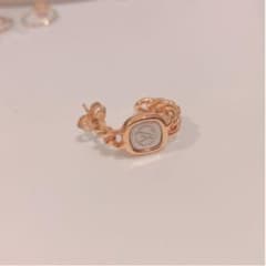 ヴィトン ピアス 片耳のサムネイル