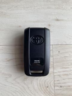 未使用保管品　トヨタ　純正　トヨエース　ダイナ　スマートキー　2ボタン✖️2 m47605876624_1.jpg?1749469932