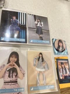 日向坂46 下田衣珠季 生写真 缶バッジ セットのサムネイル