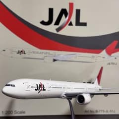 B-Models 日本航空 JAL B777-300 JA751J 1/200 7*7様 B-Models 日本航空 JAL B777-300 JA751J 1 - メルカリ