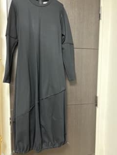 美品22AW  UN3D.  バルーンカットワンピースのサムネイル