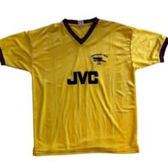 1985年のアーセナルFCの創立100周年記念アウェイユニフォーム 1985年のアーセナルFCの創立100周年記念アウェイユニフォーム - メルカリ