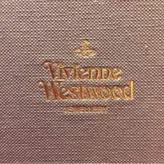 Vivienne Westwood  ピアスのサムネイル