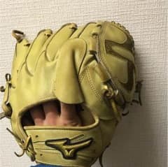 硬式ピッチャー用グローブのサムネイル