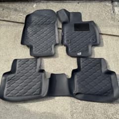 天津飯様専用 トヨタ 80ハリアー 純正3Dレザー調フロアマットのサムネイル