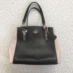 COACH コーチ ショルダーバッグのサムネイル