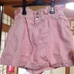 ショート？パンツのサムネイル