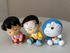 肩ズンFig. ドラえもん 3種セット ガチャガチャのサムネイル