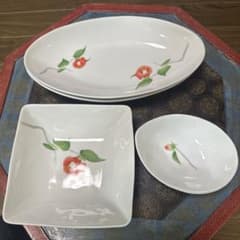 椿絵付け 食器セットのサムネイル