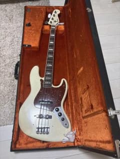 Fender Custom Shop 1966 Jazz Bass CC OWTのサムネイル