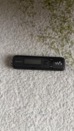 SONY WALKMAN NW-E025F 本体動作未確認ジャンクのサムネイル