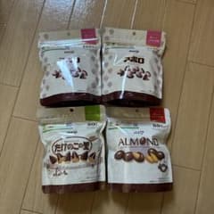 フ*レ様 アポロ たけのこの里 アーモンドチョコ 4袋セットのサムネイル