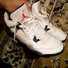 air jordan4 セメントのサムネイル