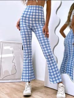 新品　shein ギンガムチェック　フレアパンツのサムネイル