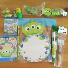 ディズニー  リトルグリーメンセットのサムネイル