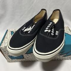 DEAD 80s vans authentic wide スニーカー 9 1/2 - メルカリ