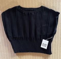 PLEATS PLEASE ブラック　ベスト PLEATS PLEASE イッセイミヤケ LINK KNITベスト ブラック - メルカリ