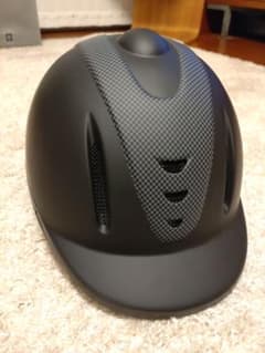 マットブラック ヘルメット Klaus ほぼ新品未使用のサムネイル