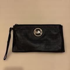 Michael Kors ブラック クラッチバッグのサムネイル