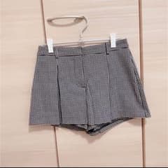 ZARA ショートパンツのサムネイル