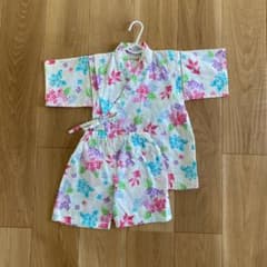女の子 甚平 浴衣のサムネイル