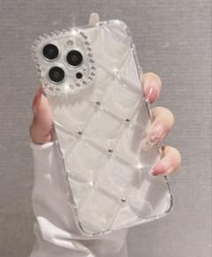 【即購入OK】iPhoneケース ラインストーン キルティング 透明 クリアのサムネイル