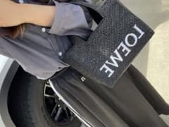 極美品　LOEWE フォントトートスモール ブラックのサムネイル