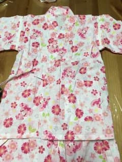 ぼんぼんりぼんの甚平のサムネイル