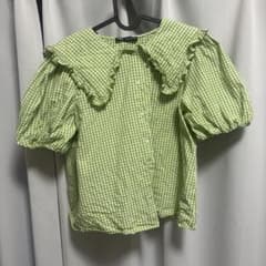 【美品】ZARA ブラウス S グリーン チェックフリル ピーターパン襟 ザラのサムネイル