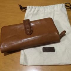 Ｍ＆Ｍ様専用。値下げします♡ハートマーケット♡長財布のサムネイル