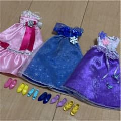 リカちゃん　ドレス　靴　まとめ売り❗️のサムネイル