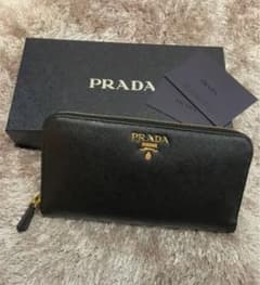 PRADA プラダ 長財布のサムネイル
