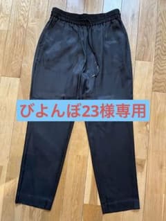 びよんぼ23様専用☆BEAUTY&YOUTHサテンドローストパンツのサムネイル