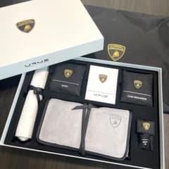 値下げしました❗️ランボルギーニ非売品メンテナンスキット❤️新品・未使用❤️ 非売品 新品未使用 ランボルギーニ メンテナンスキット - メルカリ