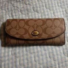 COACHの長財布です！！のサムネイル