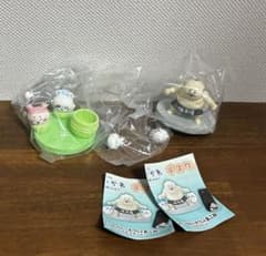 ちいかわ デスクフィギュア 2種セットのサムネイル