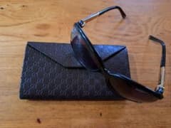 GUCCIサングラスのサムネイル