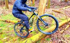 【ウイリー】giant マウンテンバイク MTBのサムネイル