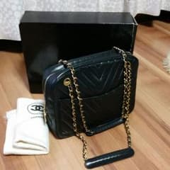 CHANELバッグのサムネイル