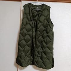 UNIQLO ULTRA LIGHT DOWN M オリーブグリーンのサムネイル