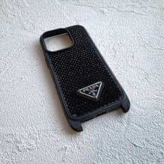良品 PRADA iPhone12/12pro 黒 スタッズ トライアングル Amazon.co.jp: [Prada] [プラダ] iPhoneケース トライアングル