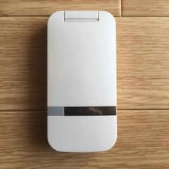 美品 SoftBank 202SH ホワイト 本体のみのサムネイル